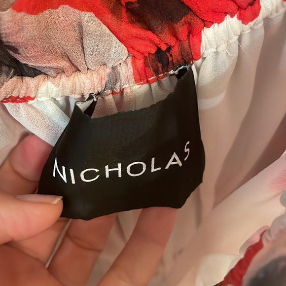 🤍NICHOLAS Poppy Floral Off-the-shoulder Silk mini Dress Red/white ❤️ - Picture 7 of 13